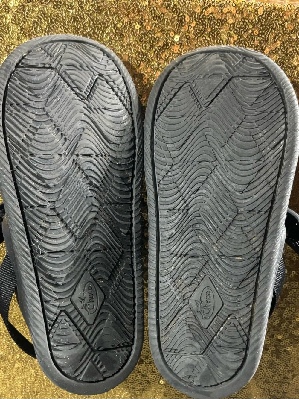 Chacos Chillos Black Youth Sport Sandals Size 3
